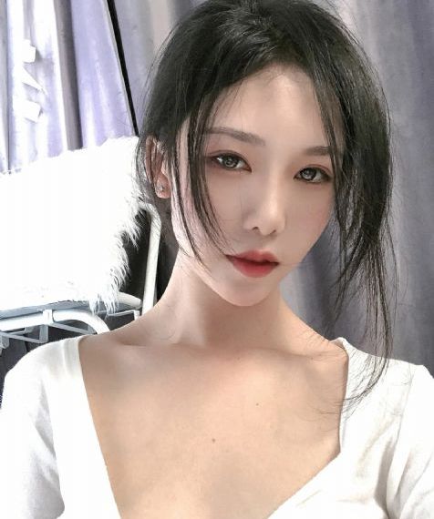 日韓一區二區麻豆國產_720電影完整版在線觀看