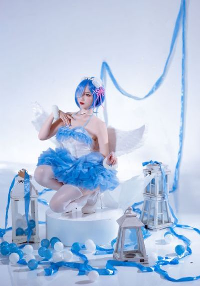 歐美裸露鏡頭電影_BD國語在線播放觀看