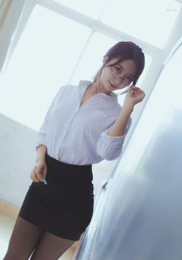 歐美第一視頻剪輯師_國產劇神馬在線觀看