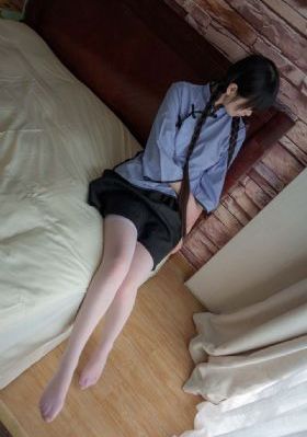 國產化妝品品牌雜亂_超清完整在線觀看